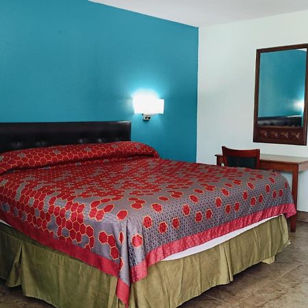 Budget Inn By Oyo Edinburg Hwy 281 Buitenkant foto
